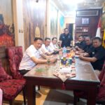 Rapat Koordinasi Lawyer dan Paralegal Dragon Law Firm, Membahas Strategi Hukum