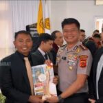 Kapolres Cianjur Dorong Lulusan Pascasarjana Terapkan Ilmu dengan Integritas dan Pengabdian